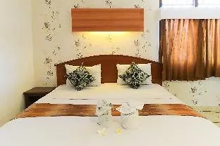 Hotel Ayu Lili Garden Hotel Kuta 3*