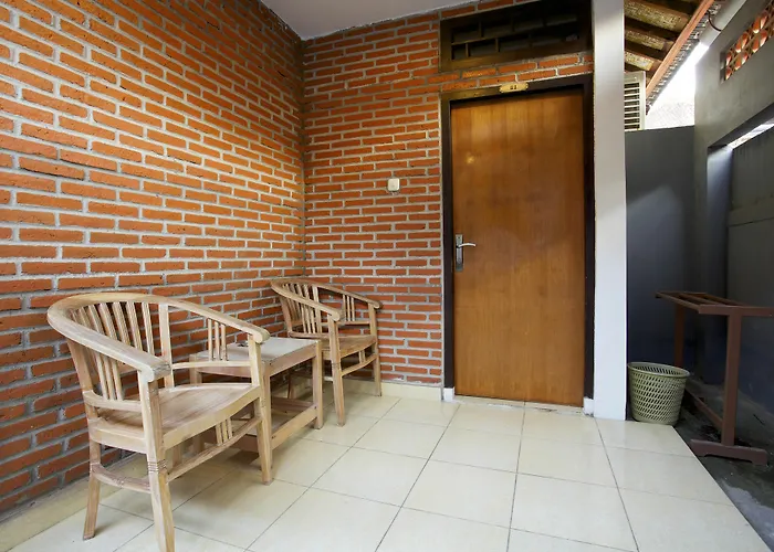 Hotel Ayu Lili Garden Hotel Kuta 3*